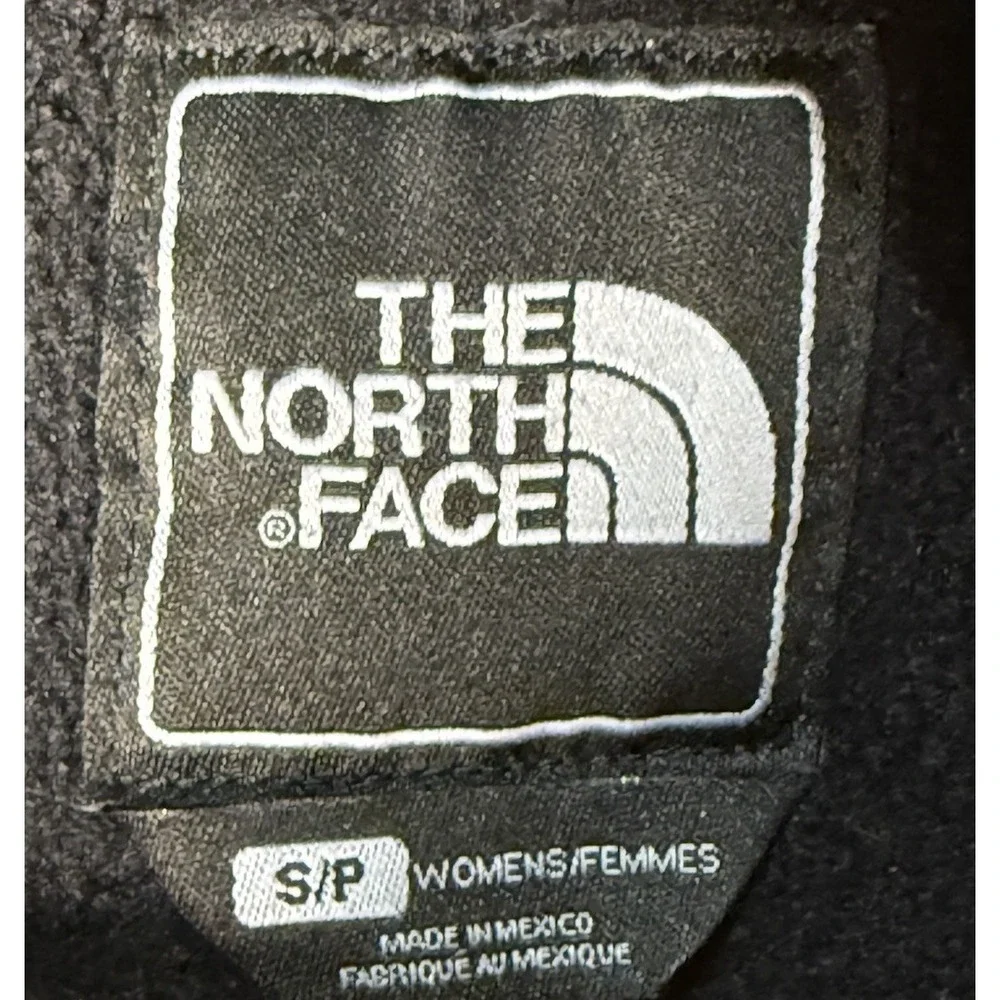 The North Face Jacket Womens Small Black Denali Polartec Breast Cancer Awareness